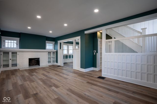24 Hendricks Place, Indianapolis, IN 46201