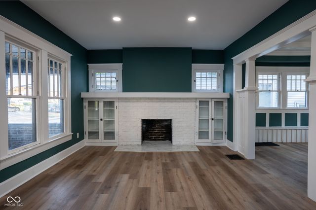 24 Hendricks Place, Indianapolis, IN 46201