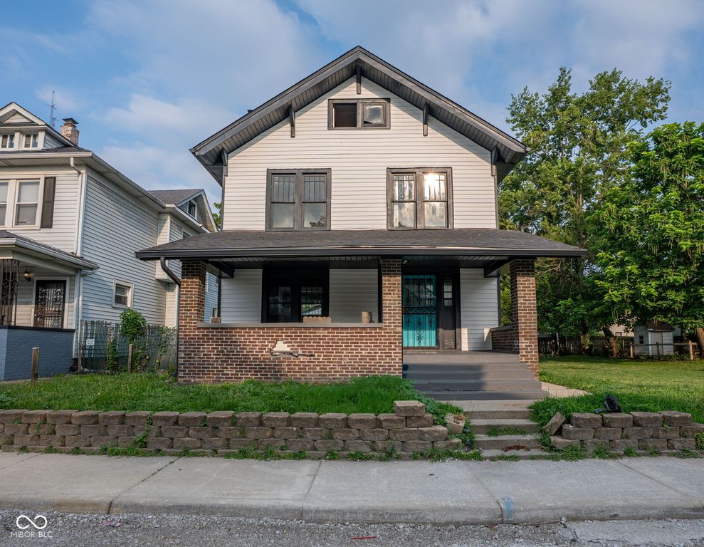 24 Hendricks Place, Indianapolis, IN 46201