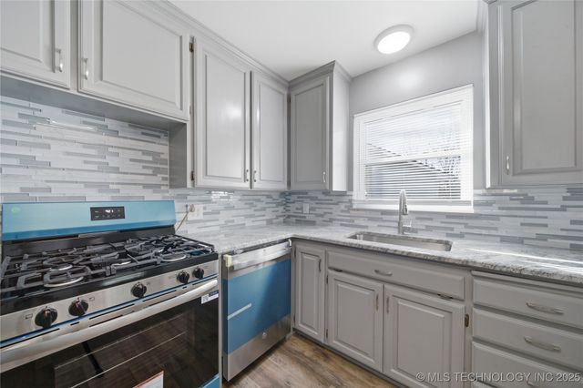 5792 E 27th Street, Tulsa, OK 74114