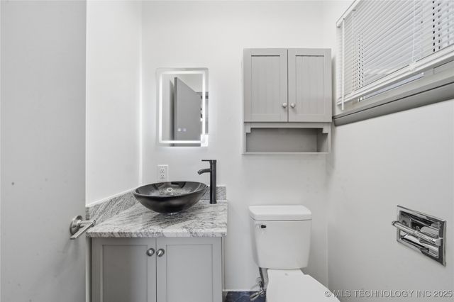 5792 E 27th Street, Tulsa, OK 74114