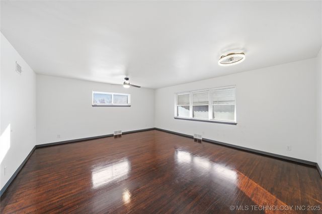 5792 E 27th Street, Tulsa, OK 74114