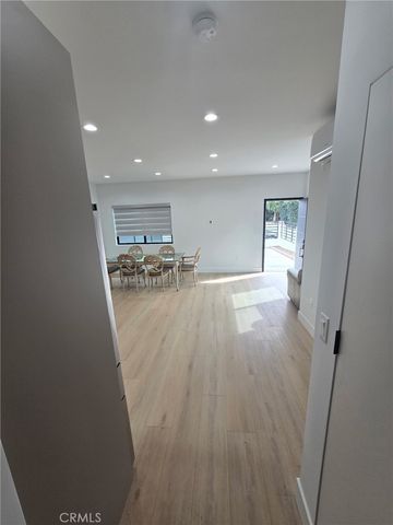 8613 Oakdale Avenue, Winnetka, CA 91306