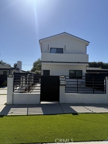 8613 Oakdale Avenue, Winnetka, CA 91306