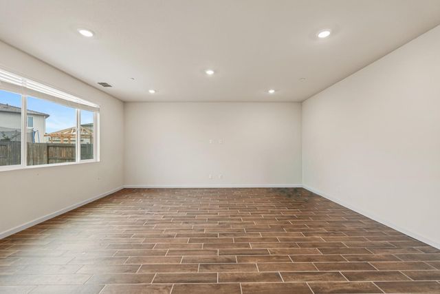 3095 Tower St, Manteca, CA 95337