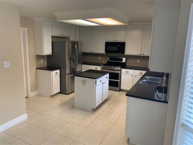 18019 Oak Orchard Lane, Cypress, TX 77433