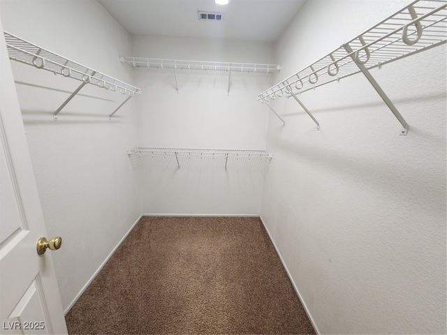 7271 Proud Patriot Street, Las Vegas, NV 89148