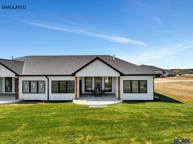 9438 S 87th Street, Lincoln, NE 68526