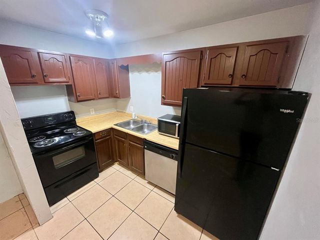7213 SW 44TH PLACE, Gainesville, FL 32608