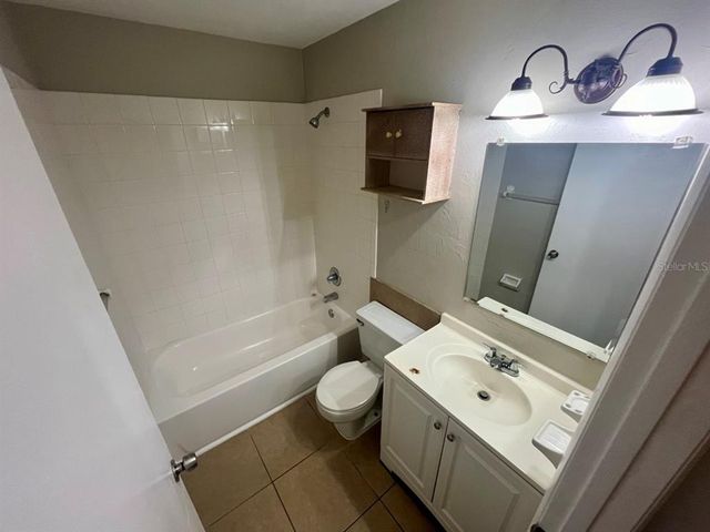7213 SW 44TH PLACE, Gainesville, FL 32608