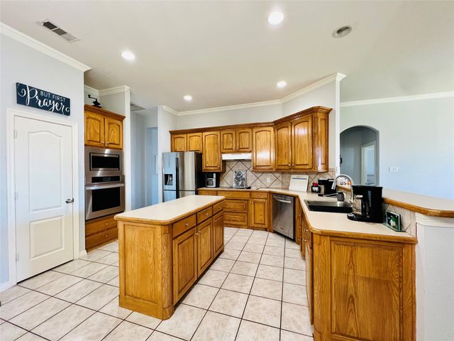 9220 Edgemont Drive, North Richland Hills, TX 76182