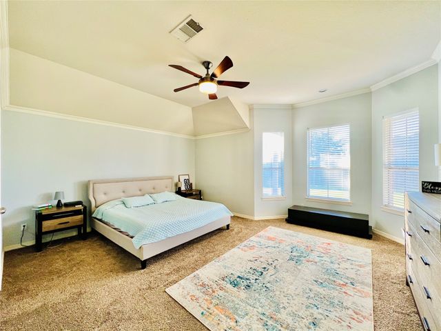 9220 Edgemont Drive, North Richland Hills, TX 76182