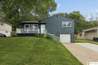 5930 N 69Th Street, Omaha, NE 68104