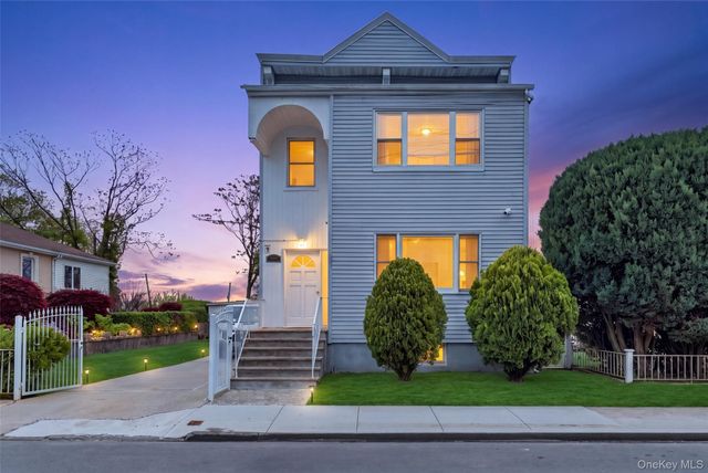 86 Smart, Yonkers, NY 10704