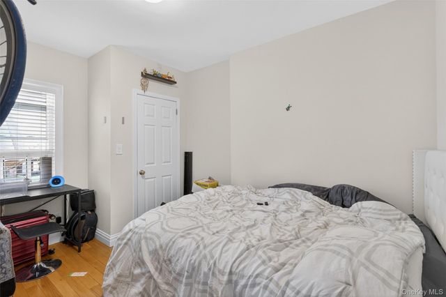86 Smart, Yonkers, NY 10704