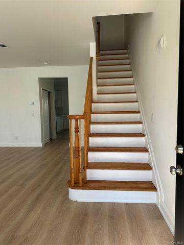 7807 Shore Road, Port Washington, NY 11050