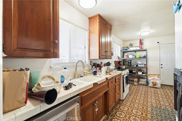 4008 Valley Fair Street, Simi Valley, CA 93063