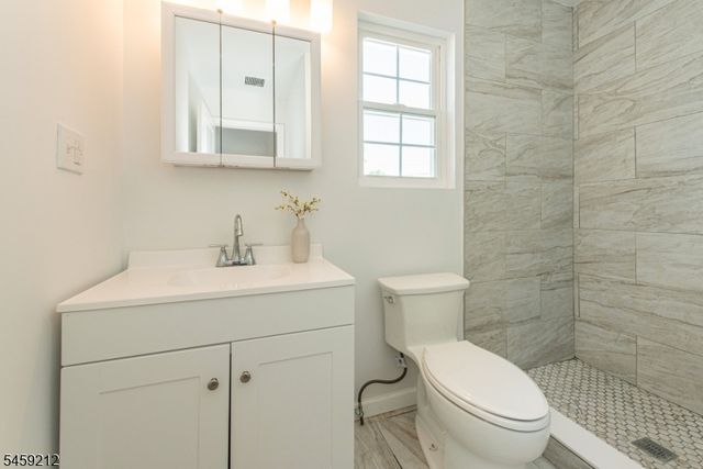 46 Birch St, Bloomfield Twp., NJ 07003