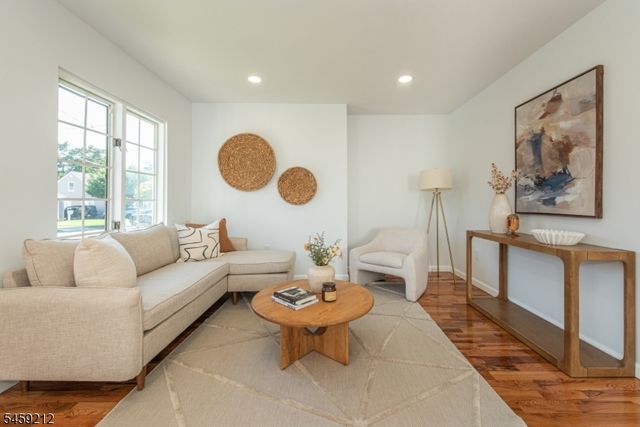46 Birch St, Bloomfield Twp., NJ 07003