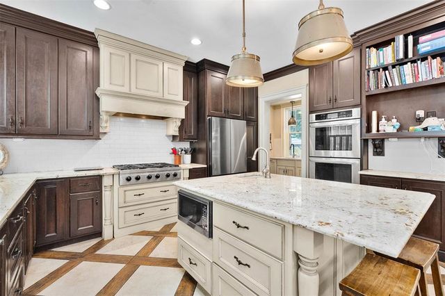 1328 Wilson Street, Eau Claire, WI 54701