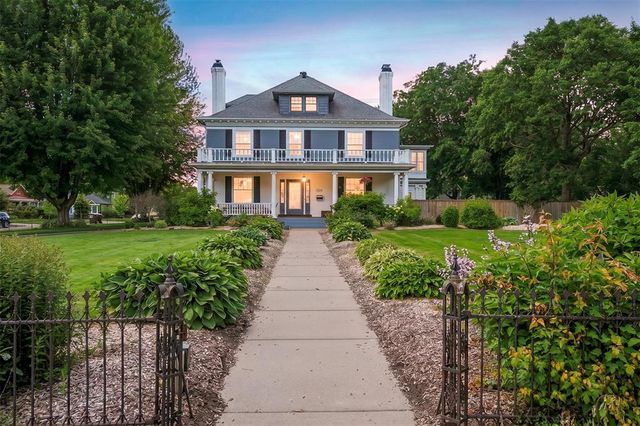 1328 Wilson Street, Eau Claire, WI 54701