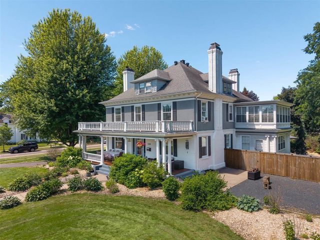 1328 Wilson Street, Eau Claire, WI 54701