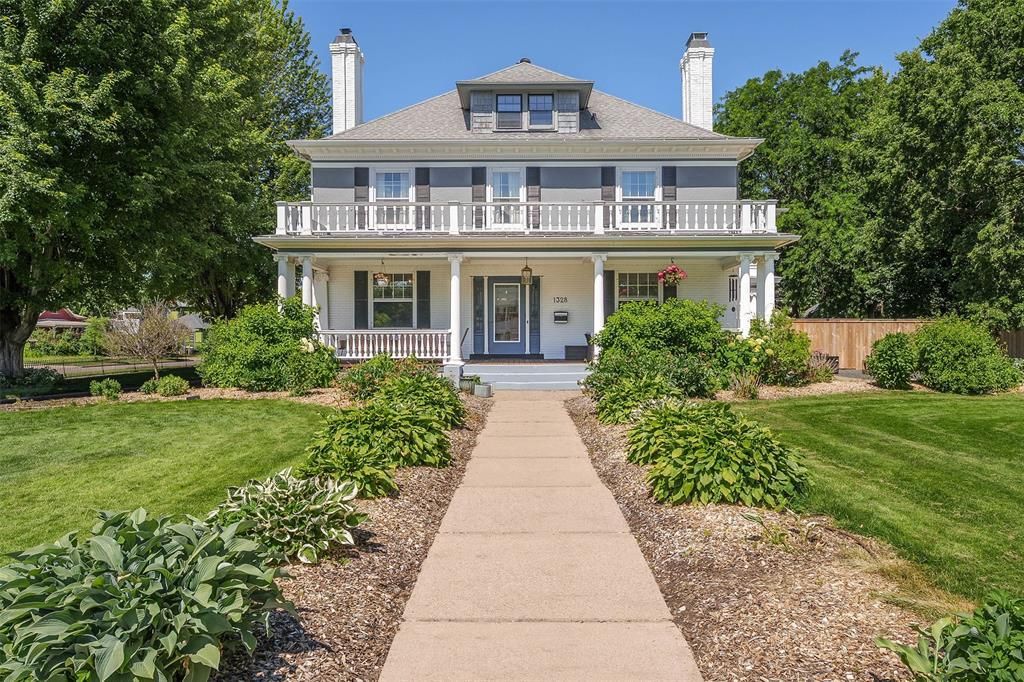 1328 Wilson Street, Eau Claire, WI 54701