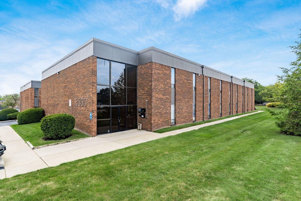 5300 E Main Street, Columbus, OH 43213