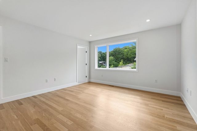 3 Linc Cole Lane, Lexington, MA 02421