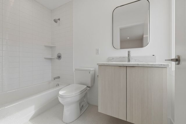 3 Linc Cole Lane, Lexington, MA 02421