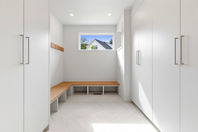 3 Linc Cole Lane, Lexington, MA 02421