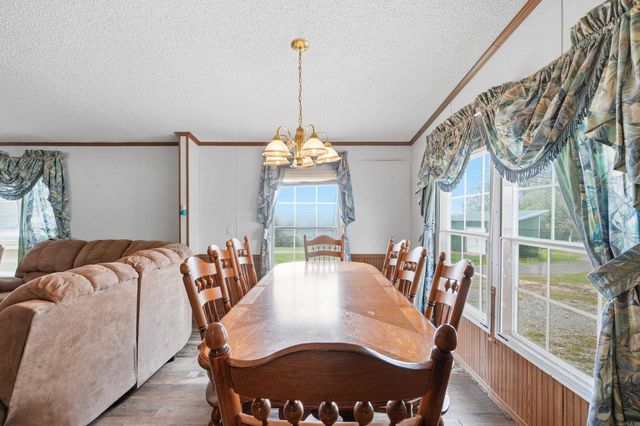 158 Heart Drive, Springfield, AR 72157