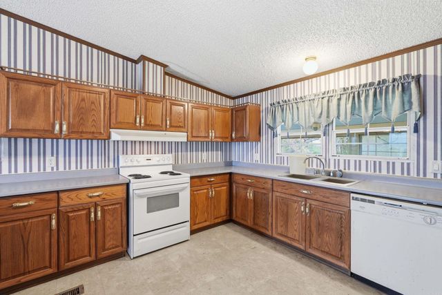 158 Heart Drive, Springfield, AR 72157