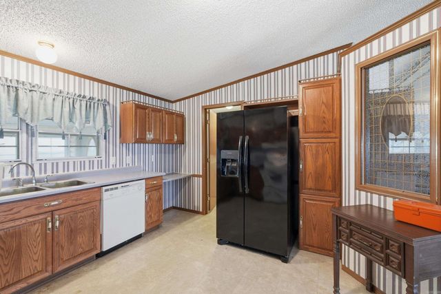 158 Heart Drive, Springfield, AR 72157
