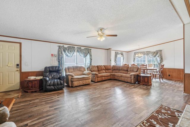 158 Heart Drive, Springfield, AR 72157