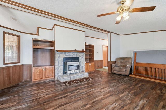 158 Heart Drive, Springfield, AR 72157