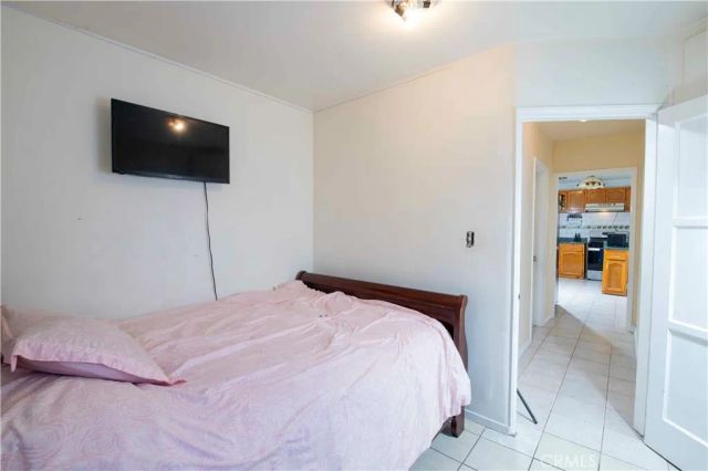 8130 Lullaby, Panorama City, CA 91402