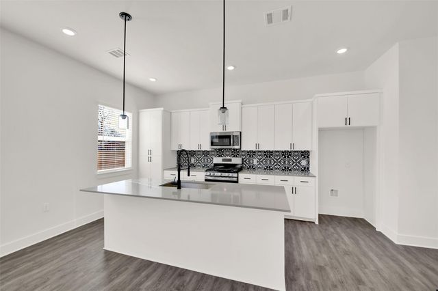 1106 Begonia TER 1, Austin, TX 78741