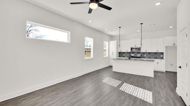 1106 Begonia TER 1, Austin, TX 78741