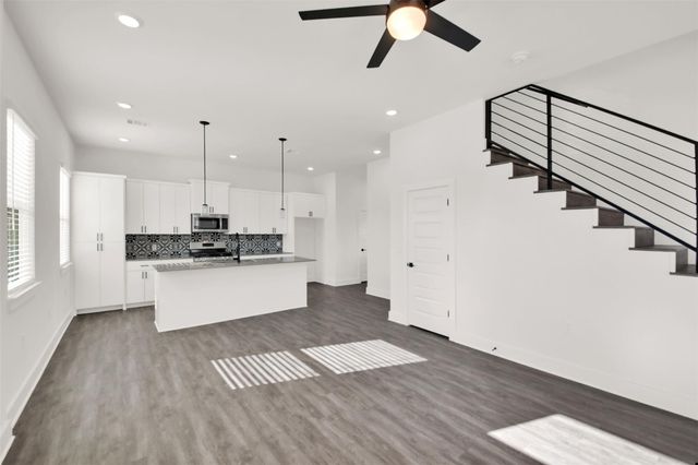 1106 Begonia TER 1, Austin, TX 78741