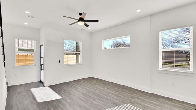 1106 Begonia TER 1, Austin, TX 78741