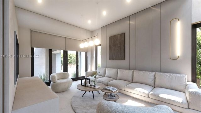 402 SE 3rd St, Dania Beach, FL 33004