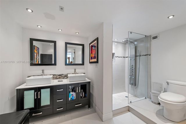 6039 Collins Ave PH7, Miami Beach, FL 33140