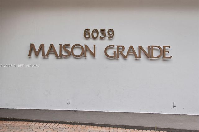6039 Collins Ave PH7, Miami Beach, FL 33140