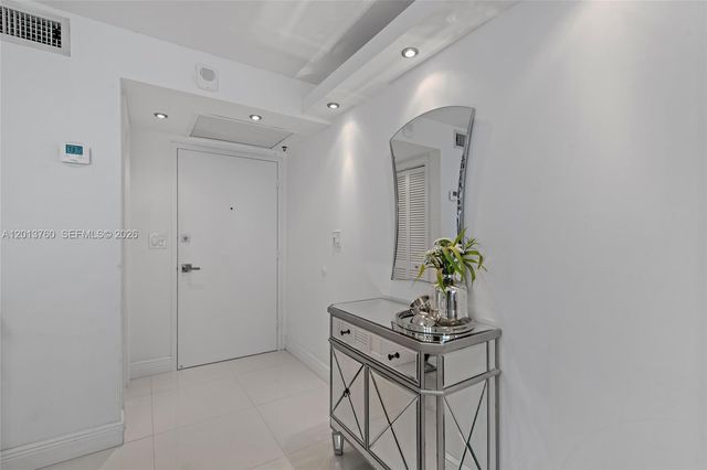 6039 Collins Ave PH7, Miami Beach, FL 33140