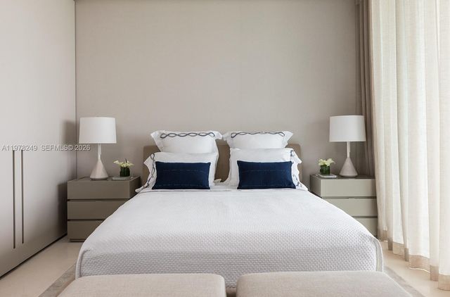 10201 Collins Ave 707, Bal Harbour, FL 33154