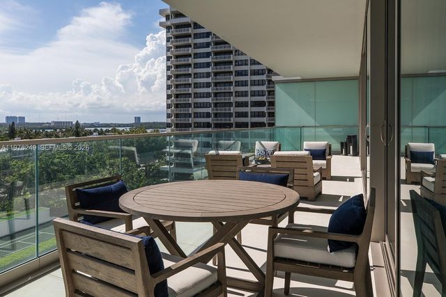 10201 Collins Ave 707, Bal Harbour, FL 33154