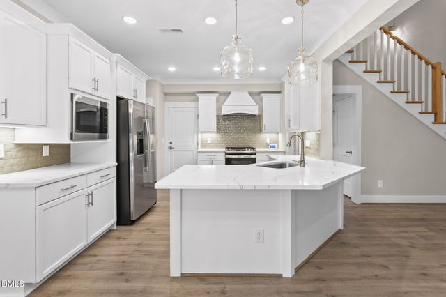 1115 Windham Court, Mebane, NC 27302