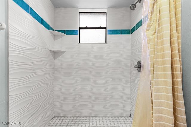 205 NW 14th ST, Cape Coral, FL 33993