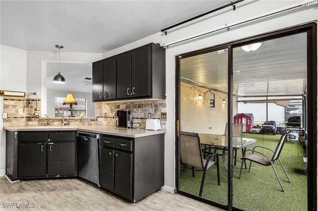 205 NW 14th ST, Cape Coral, FL 33993